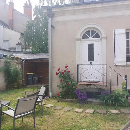 Дом отдыха La Tourangelle *