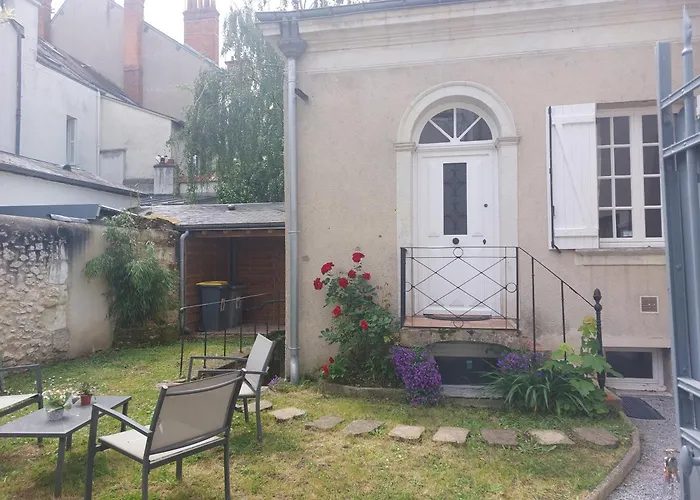 Дом отдыха La Tourangelle *